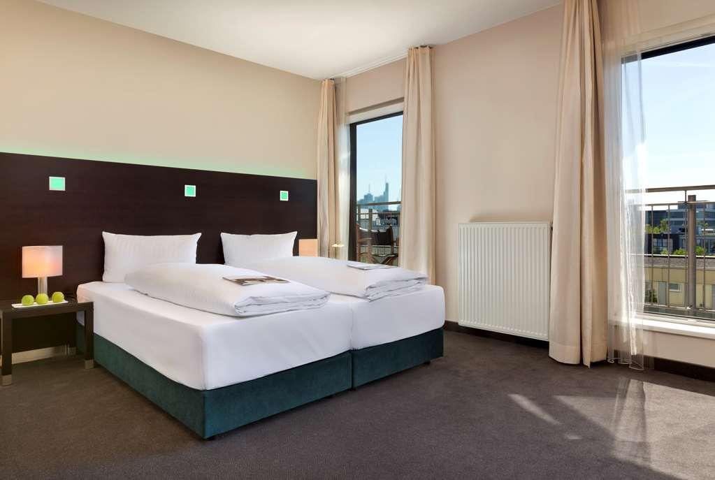 Flemings Conference Hotel Frankfurt Frankfurt nad Mohanem Pokoj fotografie