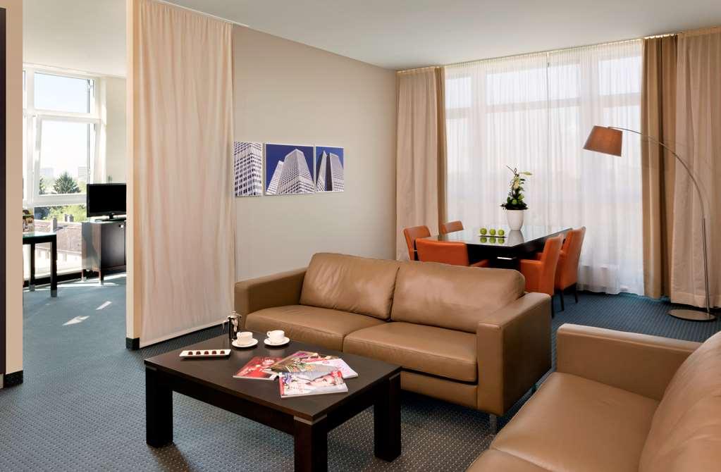 Flemings Conference Hotel Frankfurt Frankfurt nad Mohanem Pokoj fotografie